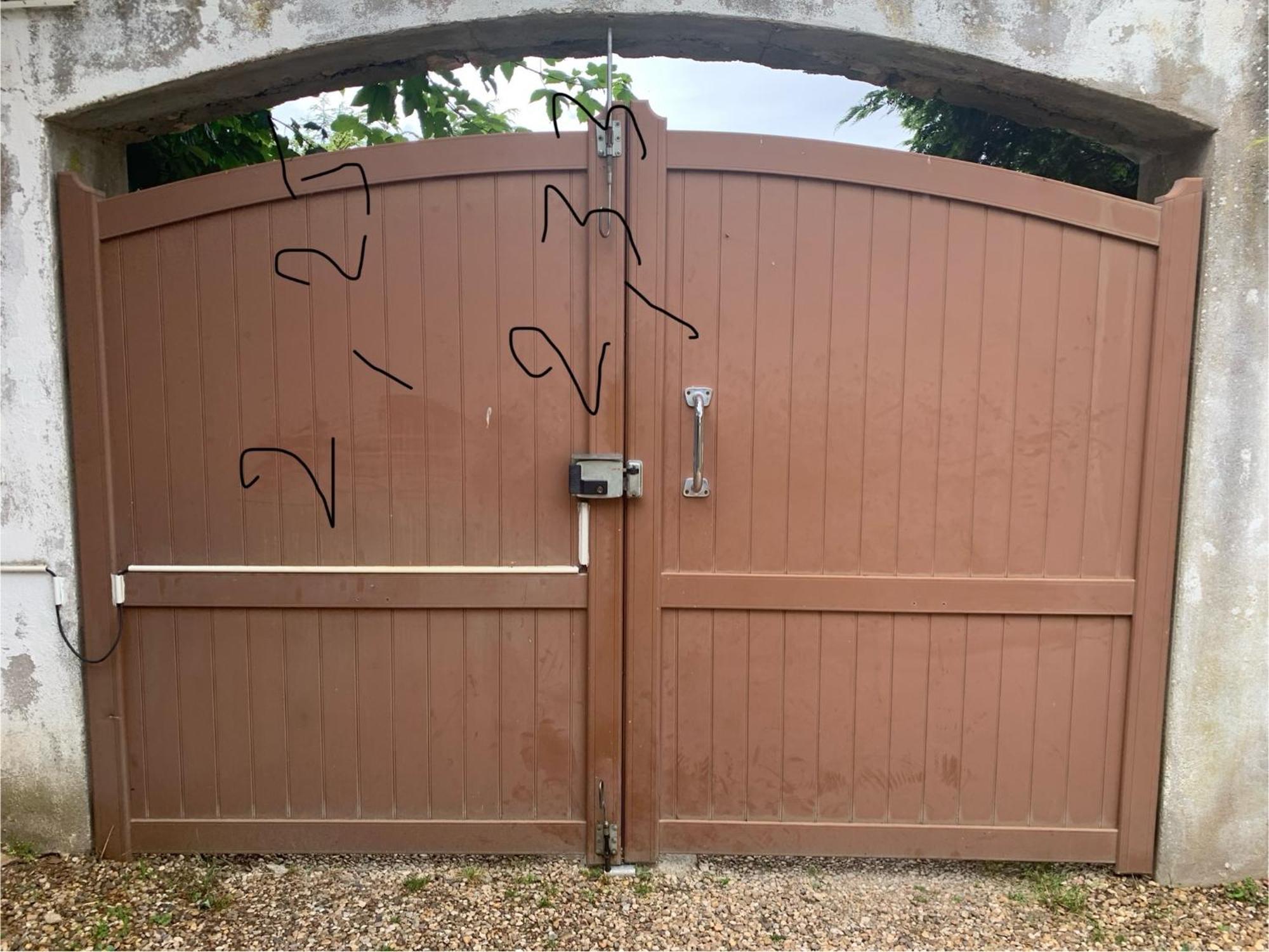 Maison Marylene Possibilite De Louer 2 Chambres Et Un Lit 1Place Supplementaire Ici C'Est Calme Et Simple Entretien Et Petit Dejeuner A Regler Sur Place Vous Gagnez 16 Pour-Cent Givry  Exterior foto